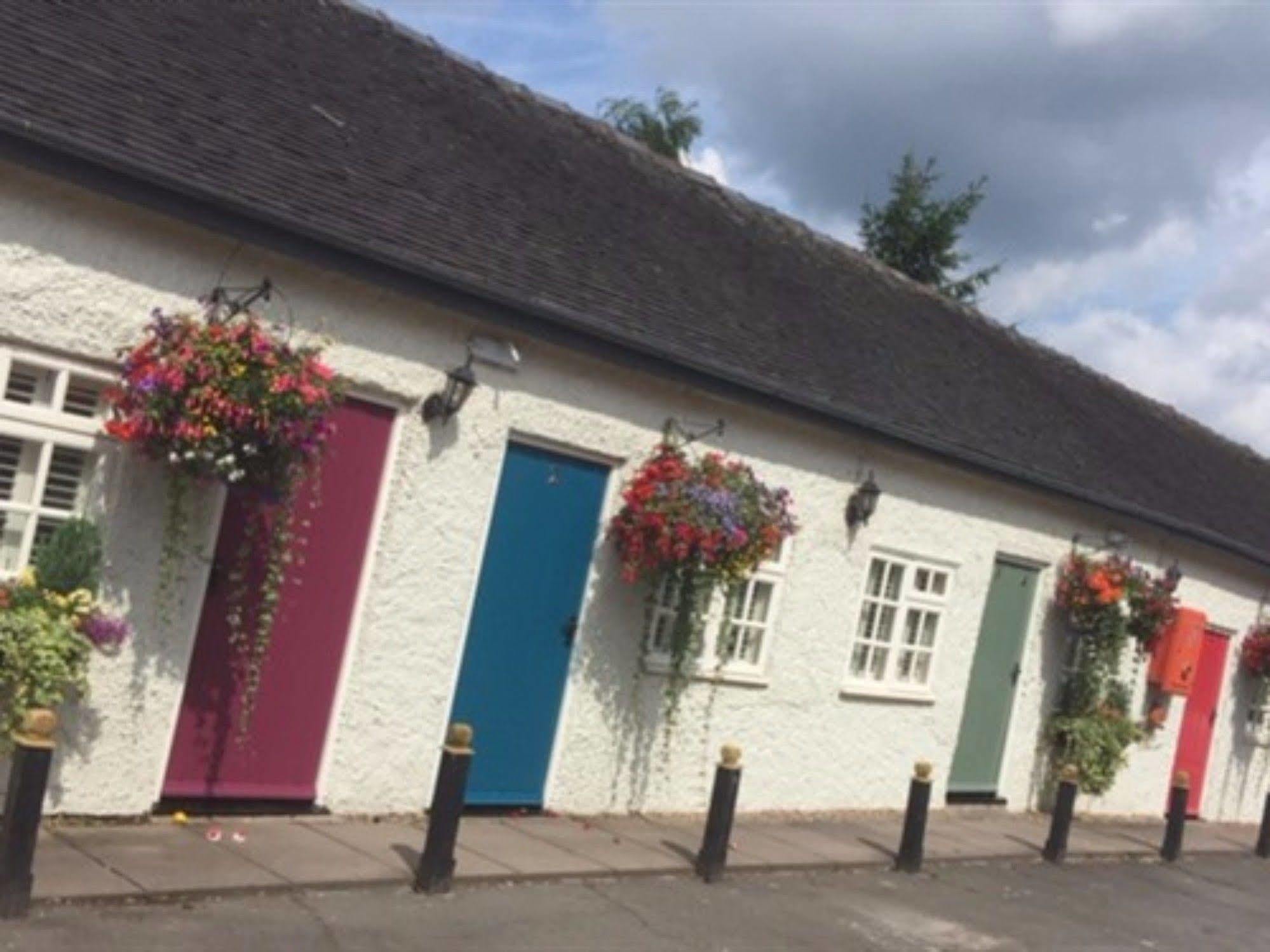 נאנטוויץ' The Swan Inn מראה חיצוני תמונה